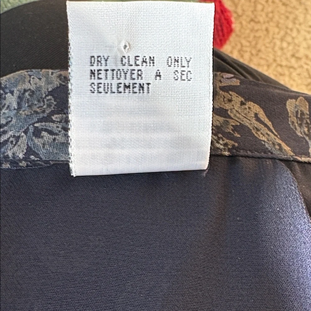 Talbots 100% Silk Long Skirt Lined Floral Paisley Blue size 12 Petite - Picture 10 of 10